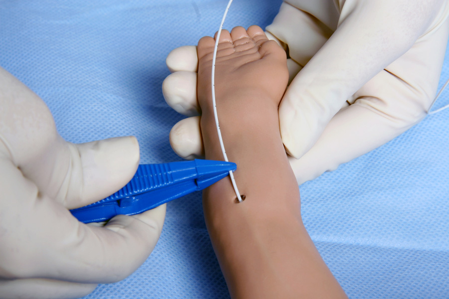 Acesso Venoso Na Uti Pediátrica E Neonatal
